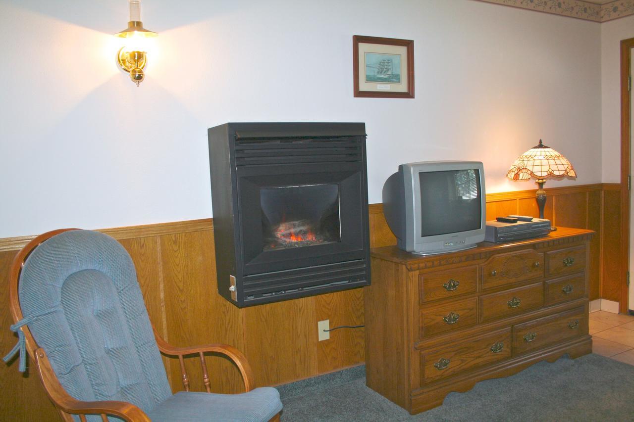 Captain'S Cove Inn Cambria Eksteriør billede