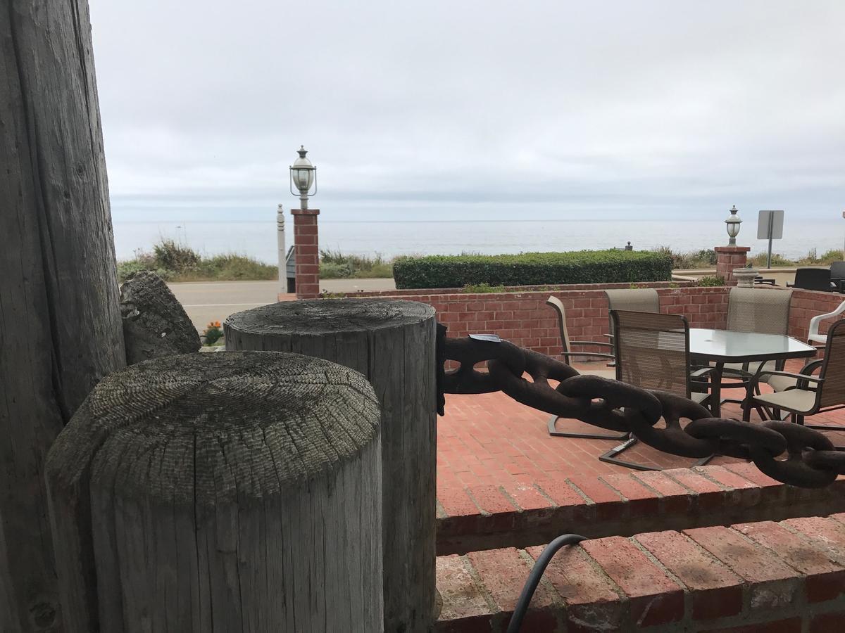 Captain'S Cove Inn Cambria Eksteriør billede